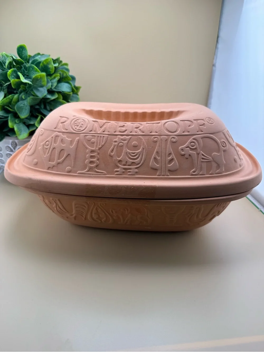 Romertopf Clay Baking Dish Dutch Oven Vintage 4.2 qt